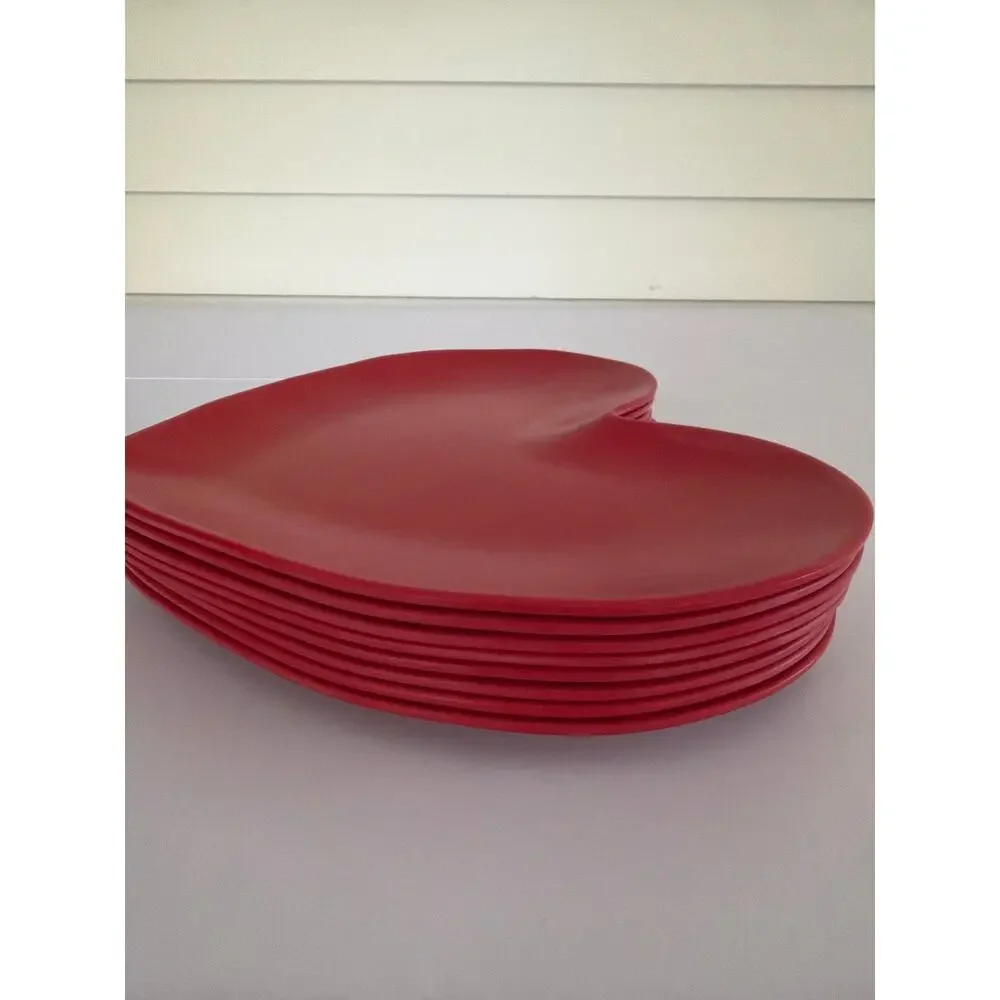 Target Red Heart Melamine Dinner Plates Set of 8 Valentine Ceramic Look Plastic